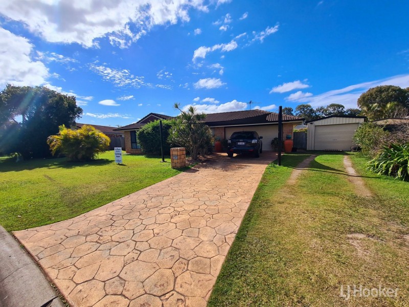 18 Mossman Way, Sandstone Point QLD 4511