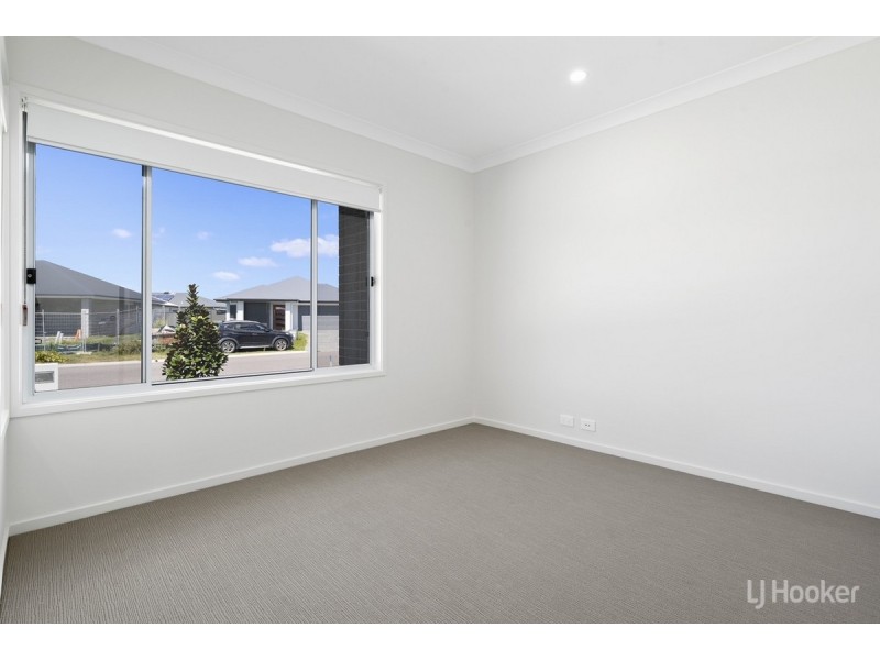 4 Callisia Crescent, Banksia Beach QLD 4507