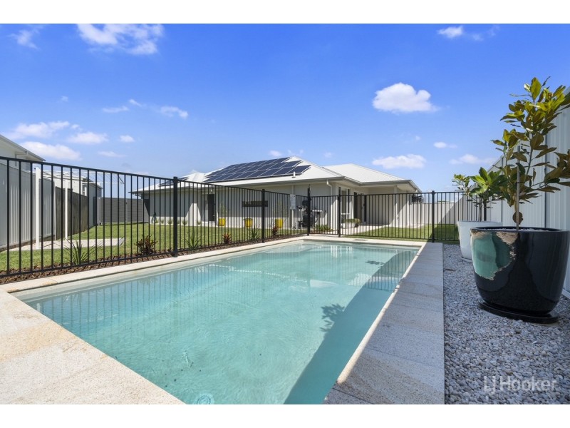 4 Callisia Crescent, Banksia Beach QLD 4507