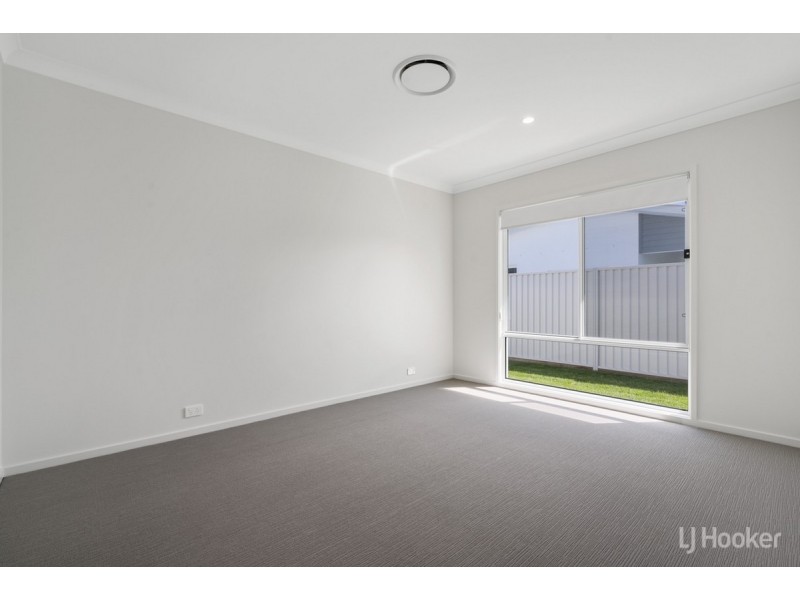 4 Callisia Crescent, Banksia Beach QLD 4507