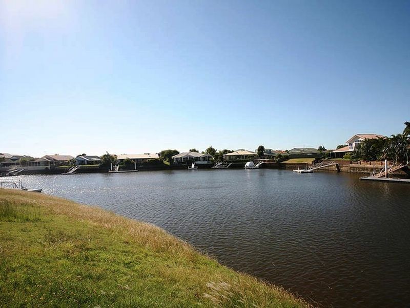 60 Island Parade, Banksia Beach QLD 4507