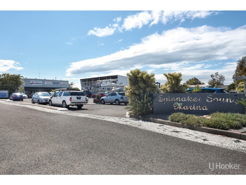 16B/10 Spinnaker Drive, Sandstone Point QLD 4511