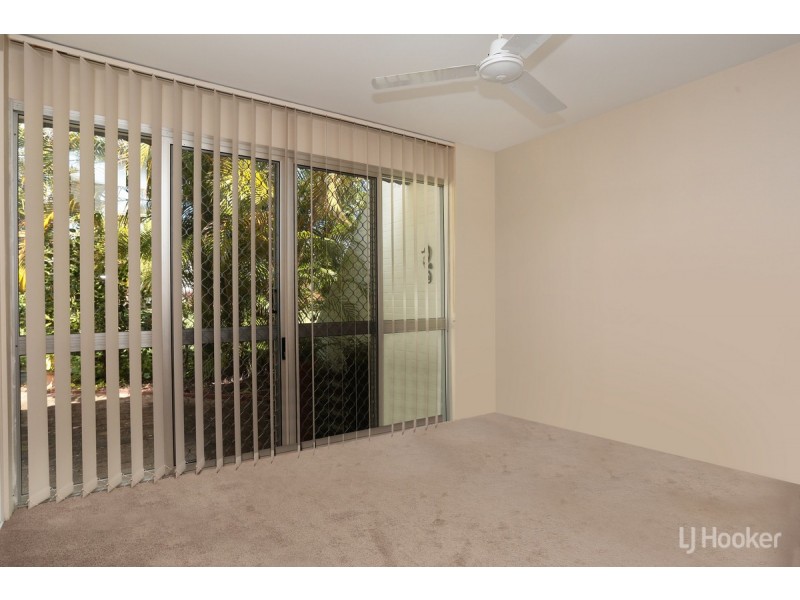 16B/10 Spinnaker Drive, Sandstone Point QLD 4511