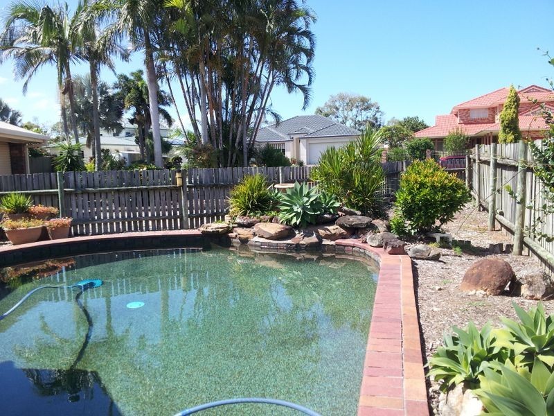 26 Clark Terrace, Sandstone Point QLD 4511