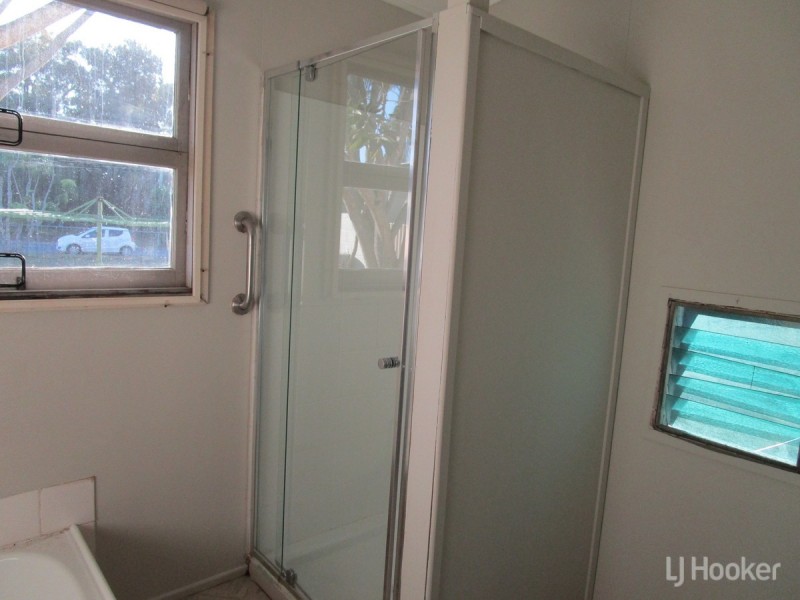 27 First Avenue, Woorim QLD 4507