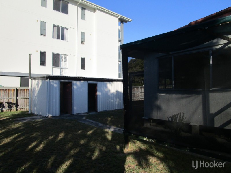 27 First Avenue, Woorim QLD 4507