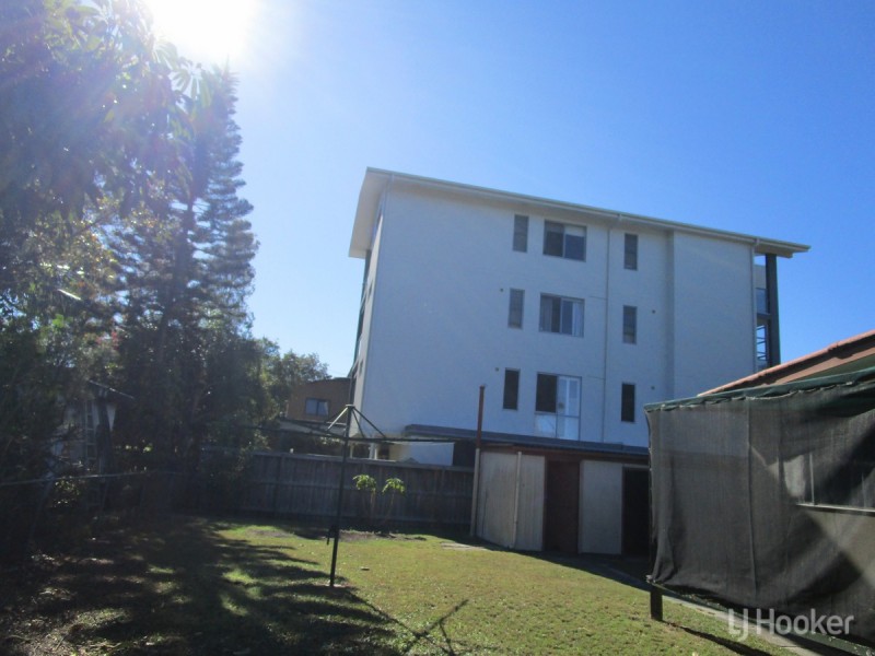 27 First Avenue, Woorim QLD 4507