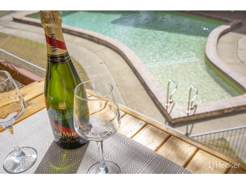 8/16 Bestman Avenue, Bongaree QLD 4507