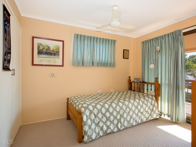 42 Brookes Crescent, Bribie Island QLD 4507