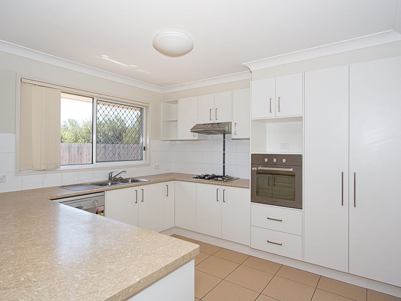 20 Dewdrop Place, Ningi QLD 4511