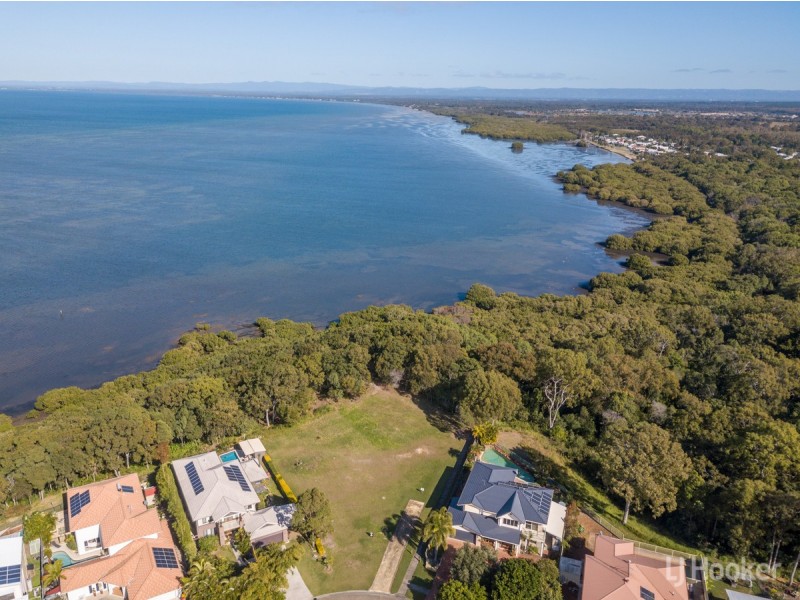 33 Avalon Street, Sandstone Point QLD 4511