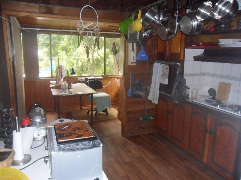 5 Riversleigh Road, Beachmere QLD 4510