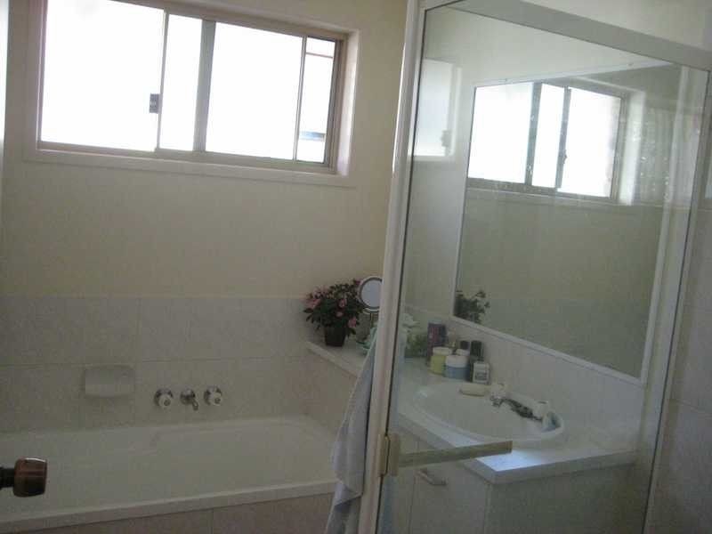 12 James Road, Beachmere QLD 4510