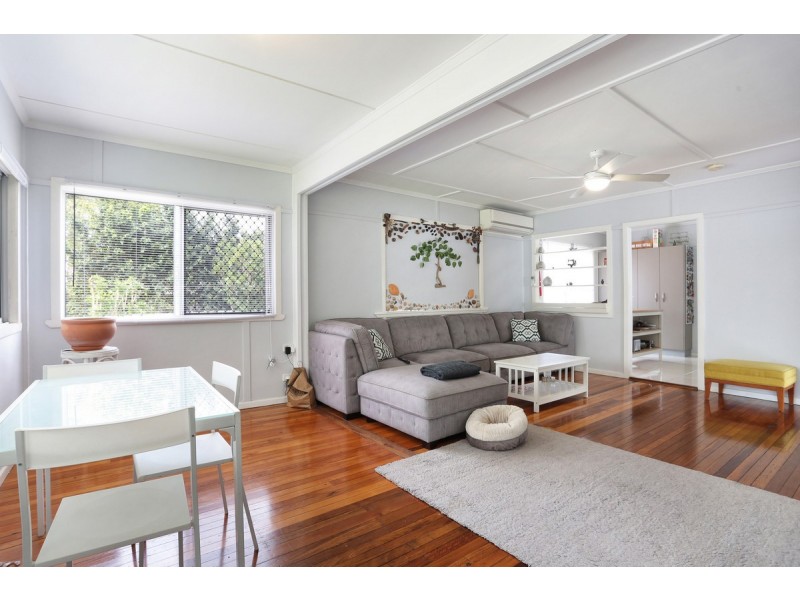 30 Bishop Parade, Toorbul QLD 4510