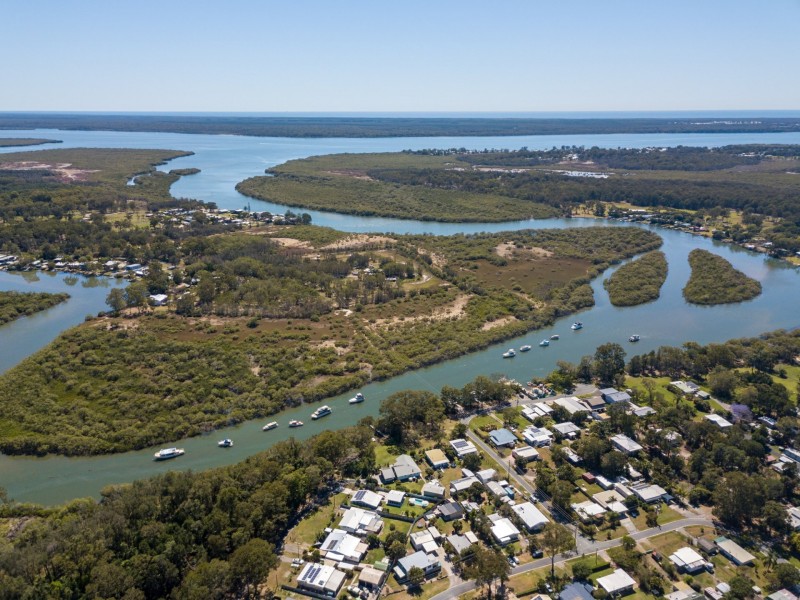 30 Bishop Parade, Toorbul QLD 4510