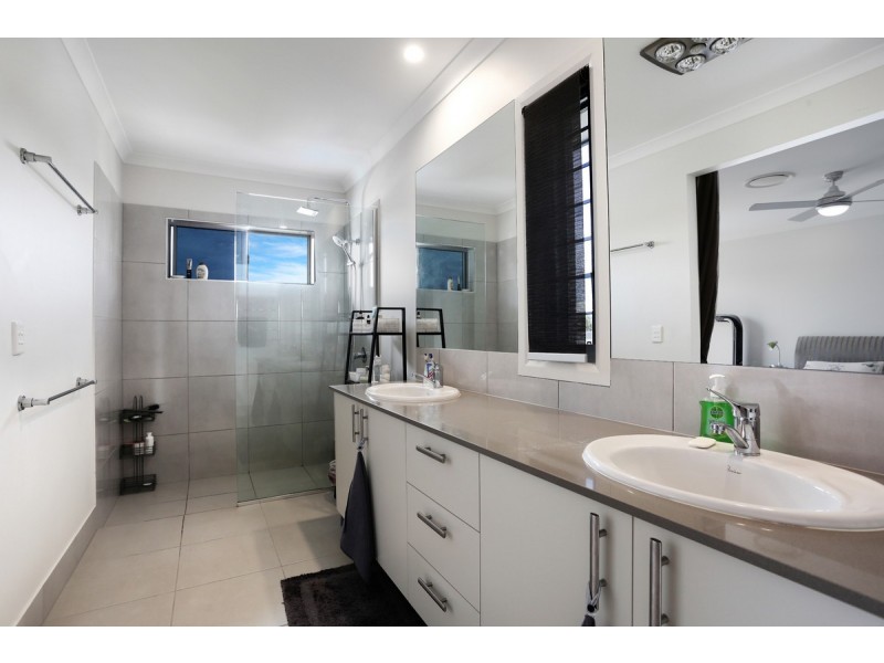 159 Marina Boulevard, Banksia Beach QLD 4507