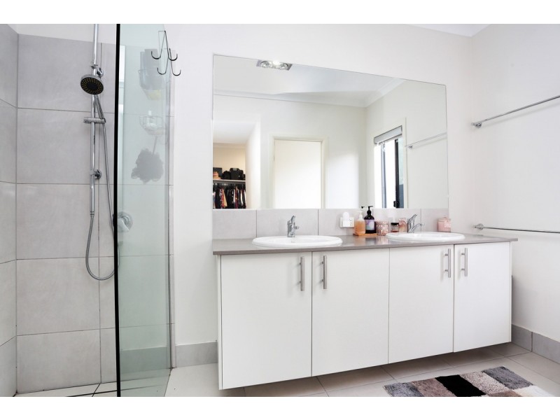 159 Marina Boulevard, Banksia Beach QLD 4507