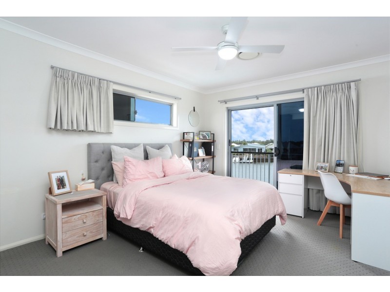 159 Marina Boulevard, Banksia Beach QLD 4507