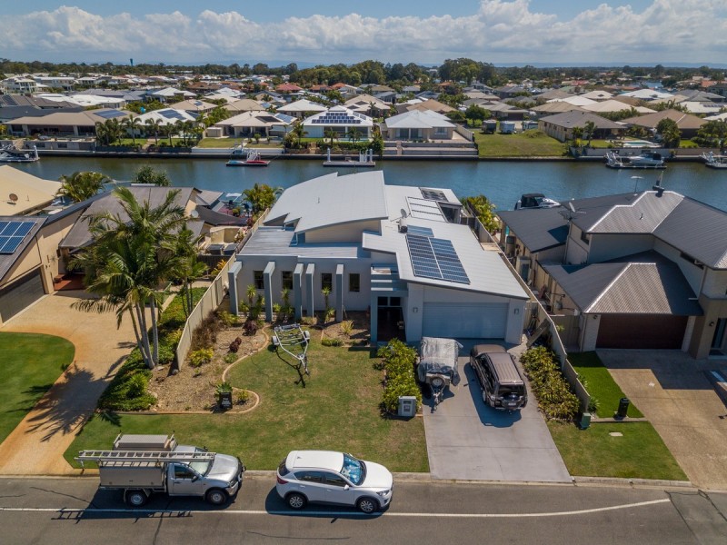 35 Protea Drive, Bongaree QLD 4507