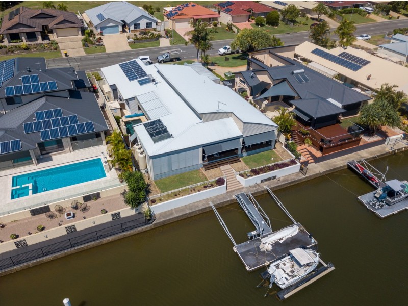 35 Protea Drive, Bongaree QLD 4507