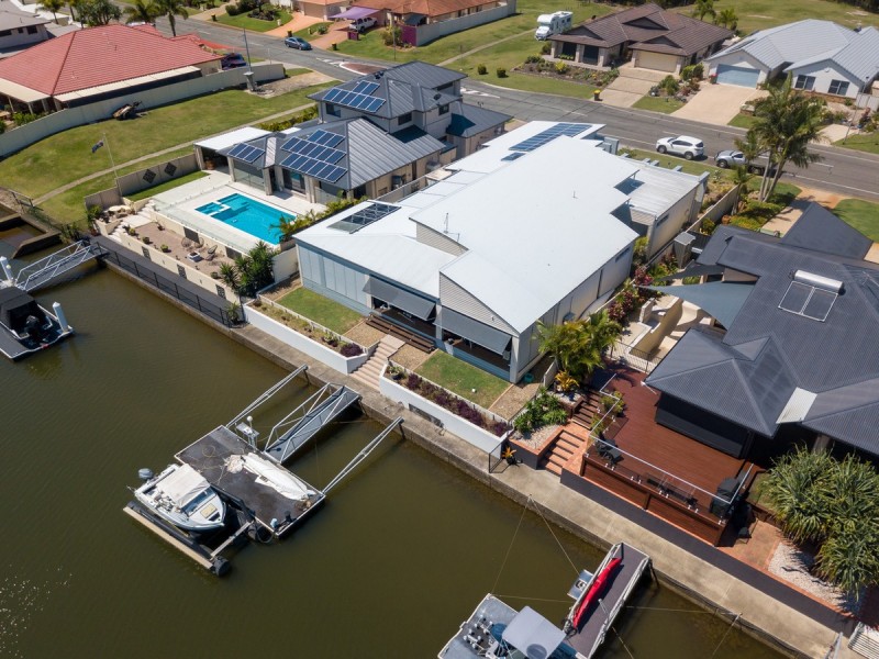 35 Protea Drive, Bongaree QLD 4507