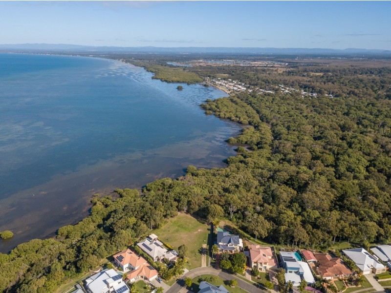 33 Avalon Street, Sandstone Point QLD 4511