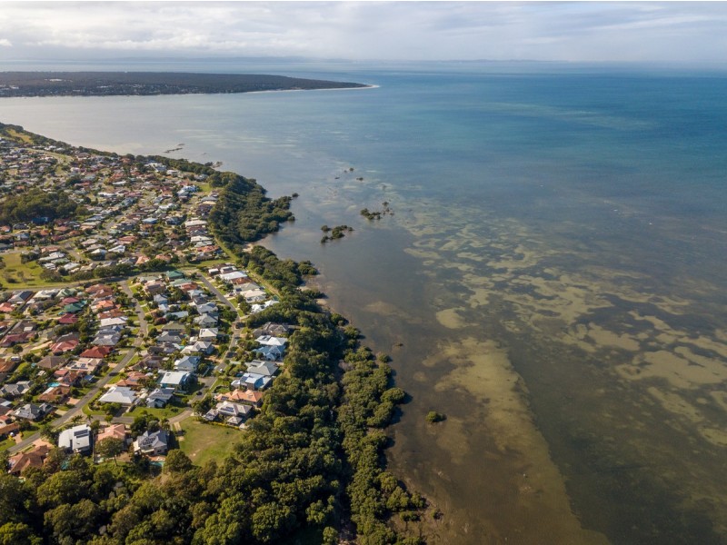33 Avalon Street, Sandstone Point QLD 4511
