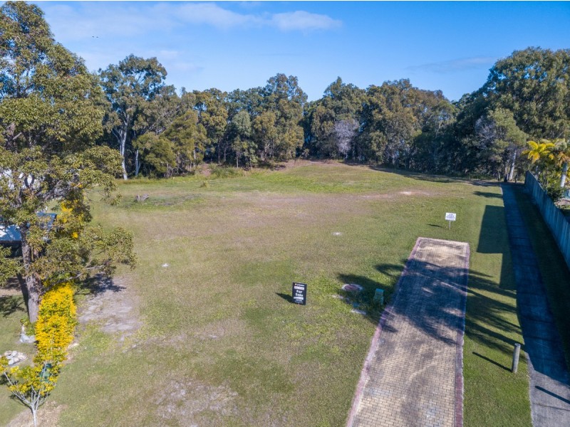 33 Avalon Street, Sandstone Point QLD 4511