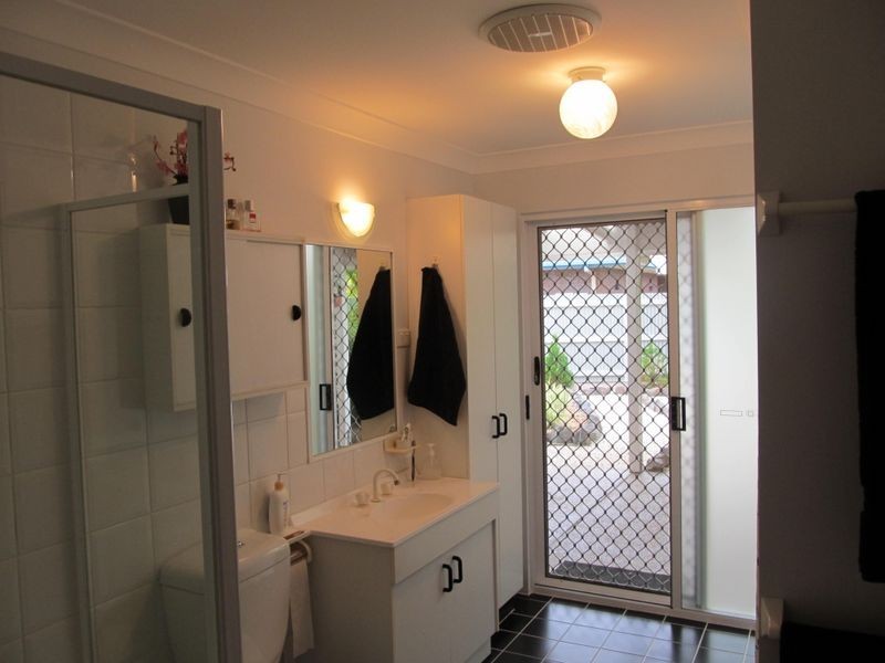 18 Anchor Court, Banksia Beach QLD 4507