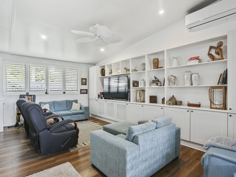 11 Karee Drive, Bellara QLD 4507