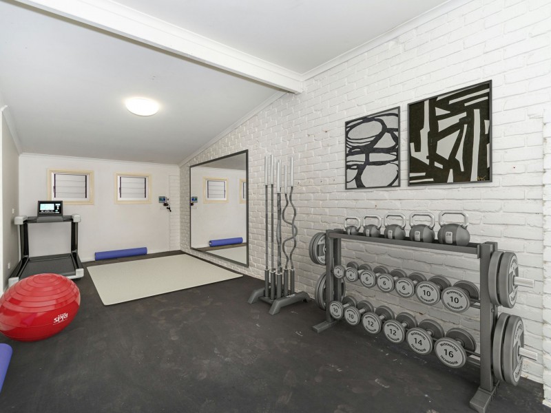 27 The Boulevard, Bongaree QLD 4507