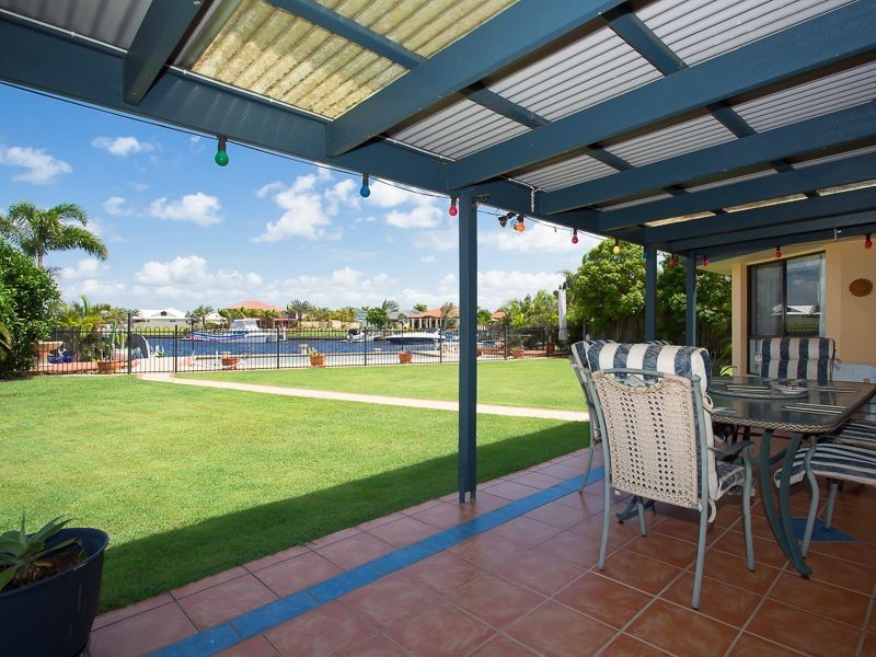 41 Voyagers Drive, Banksia Beach QLD 4507