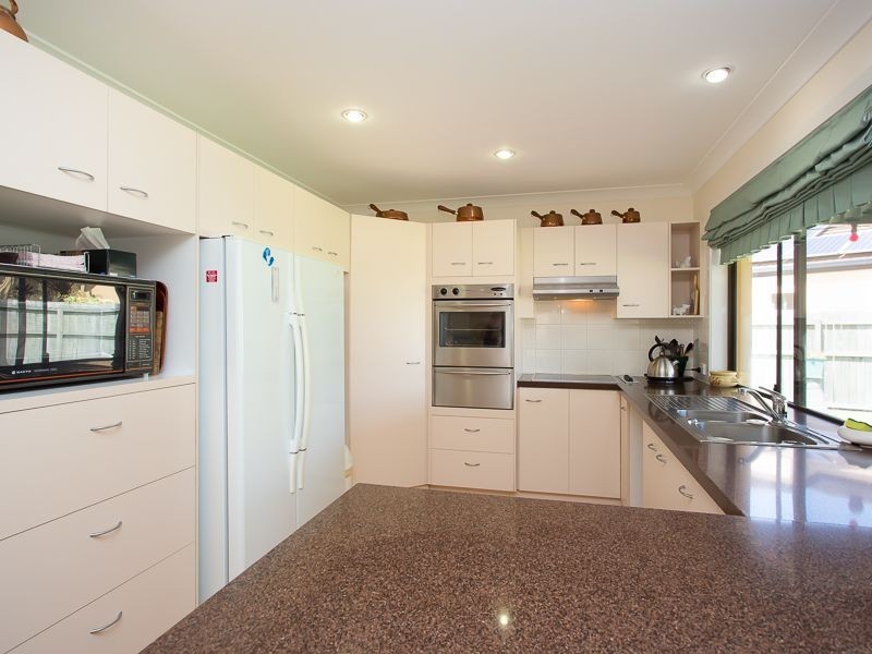 41 Voyagers Drive, Banksia Beach QLD 4507