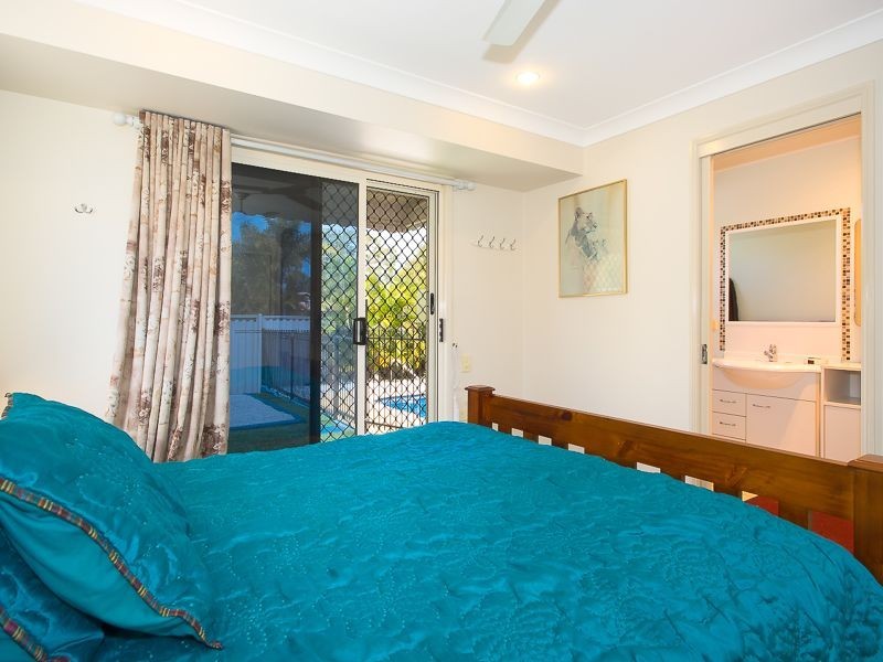 2 Barklya Crescent, Bongaree QLD 4507