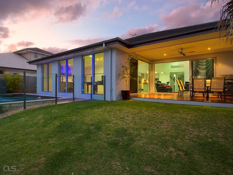 68 Raptor Parade, Banksia Beach QLD 4507