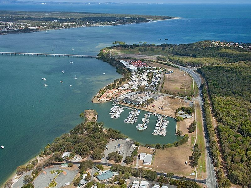 9B/10 Spinnaker Drive, Sandstone Point QLD 4511