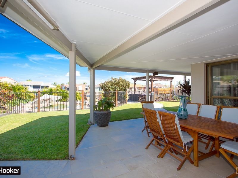 77 Phoenix Avenue, Bongaree QLD 4507