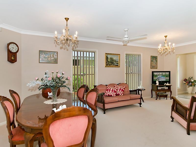 5 Hutchinson Street, Woorim QLD 4507