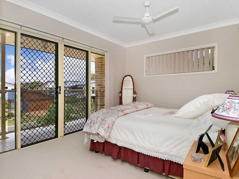 5 Hutchinson Street, Woorim QLD 4507