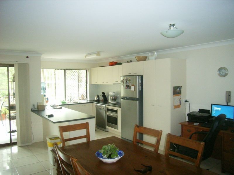 2/69 Toorbul Street, Bongaree QLD 4507