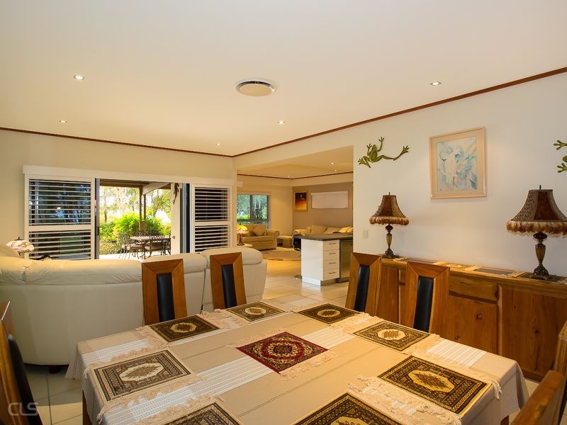 117/8 Spinnaker Drive, Sandstone Point QLD 4511