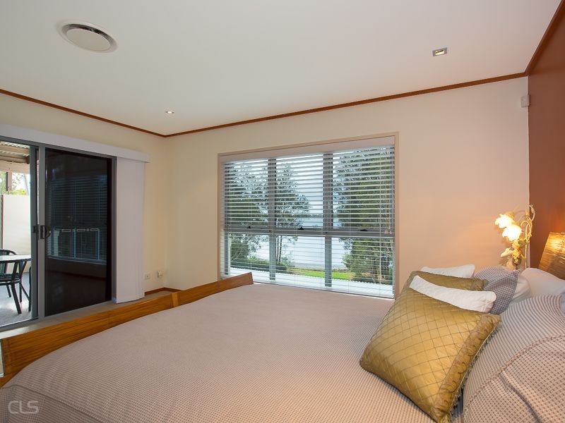 117/8 Spinnaker Drive, Sandstone Point QLD 4511