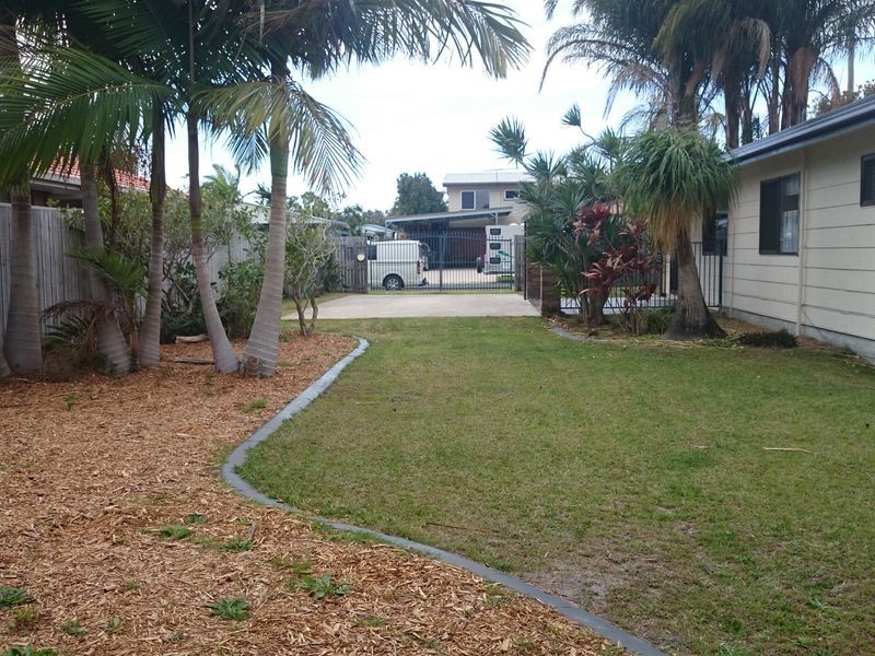 14 Alpinia Avenue, Banksia Beach QLD 4507