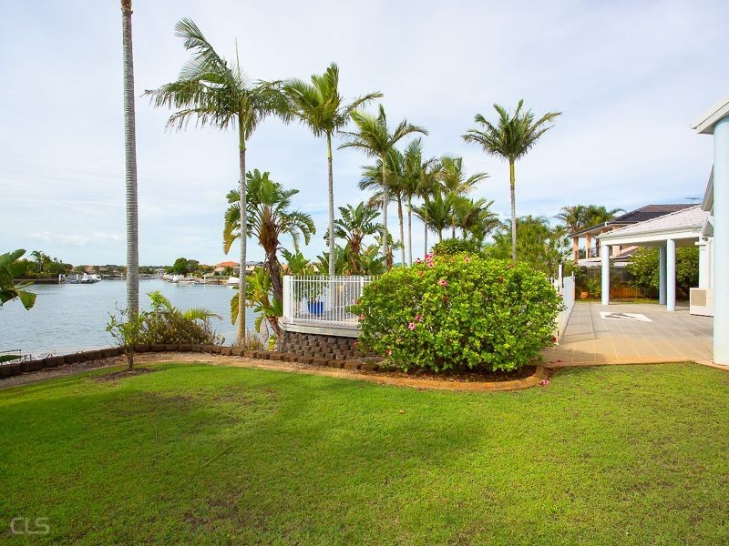 1 Norrland Court, Banksia Beach QLD 4507
