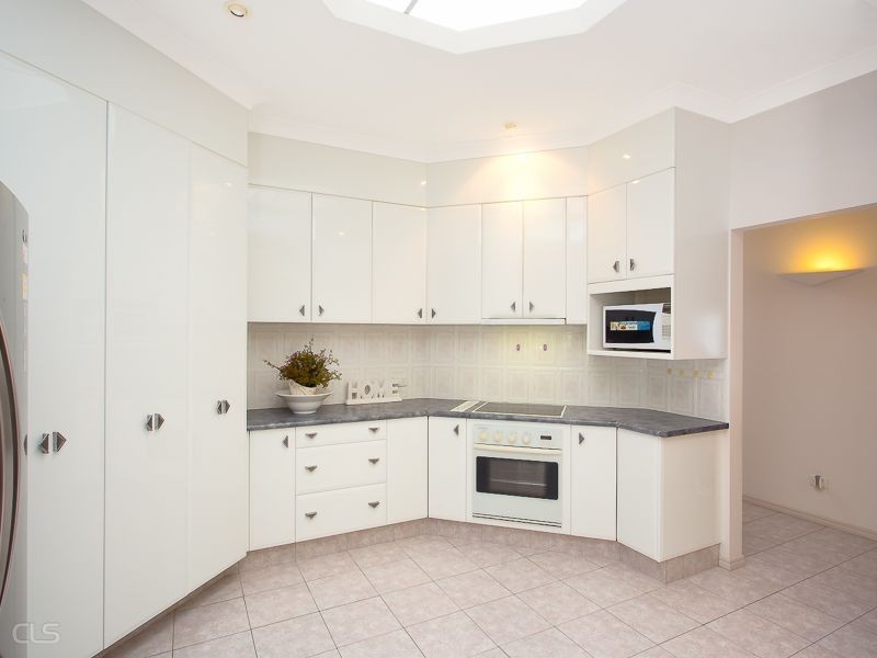 1 Norrland Court, Banksia Beach QLD 4507