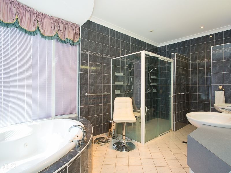 1 Norrland Court, Banksia Beach QLD 4507