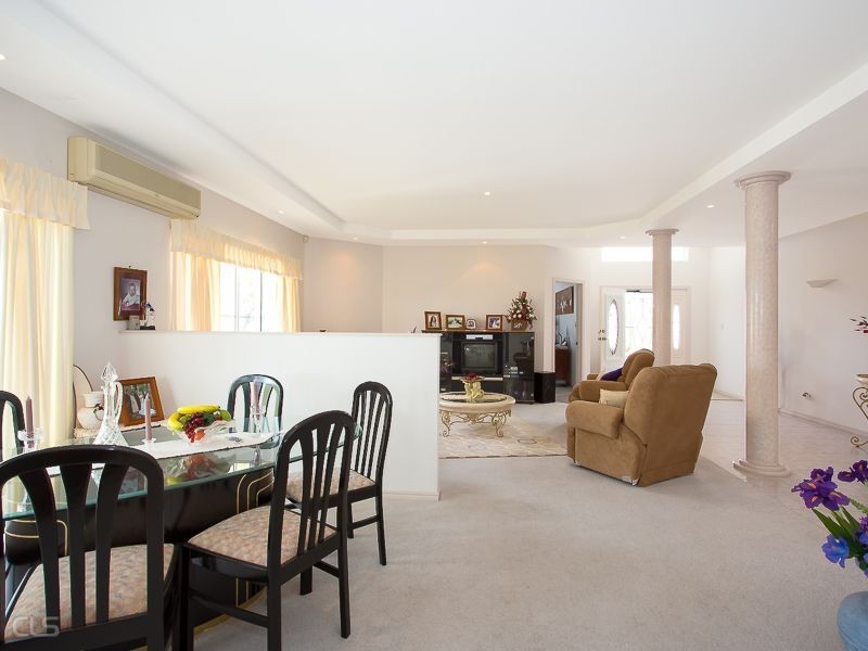 1 Norrland Court, Banksia Beach QLD 4507
