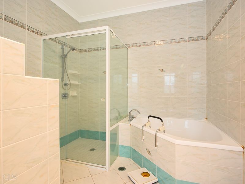 1 Norrland Court, Banksia Beach QLD 4507