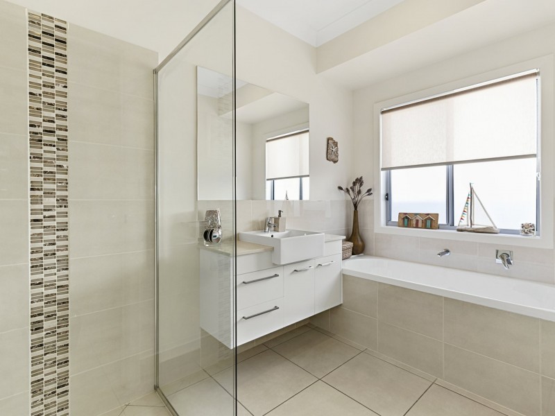 30 The Peninsula, Banksia Beach QLD 4507