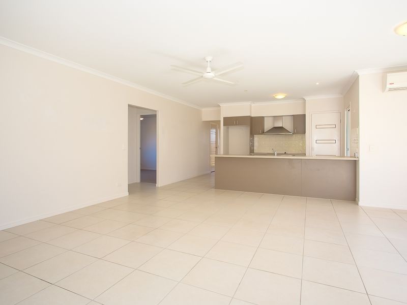 7 Pristine Place, Ningi QLD 4511